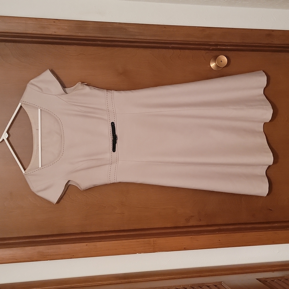 Adorable neutral colored work dress with contrasting stitching & leather detail